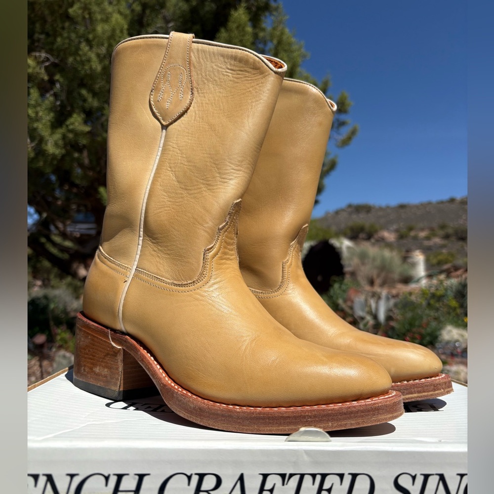 FRYE Campus Rodeo Vintage Boots - Picture 6 of 16